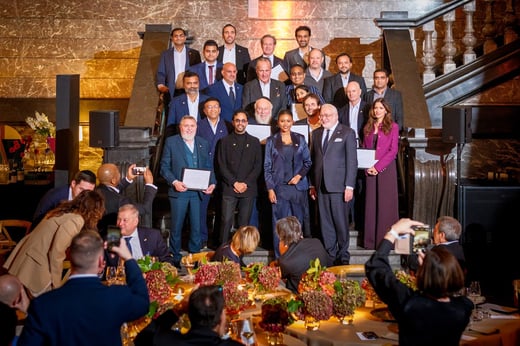 2-Healthy Collaboration - AWDC